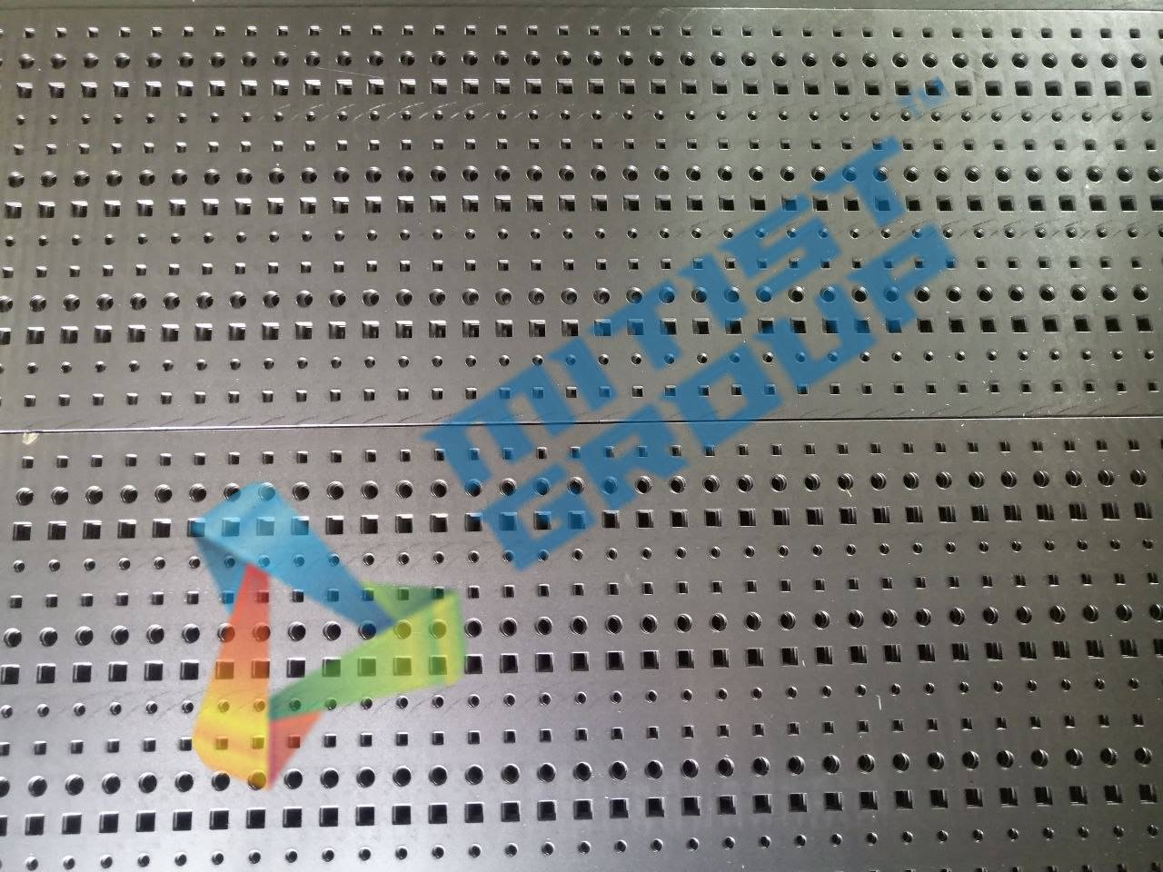 разная перфорация на одном листе