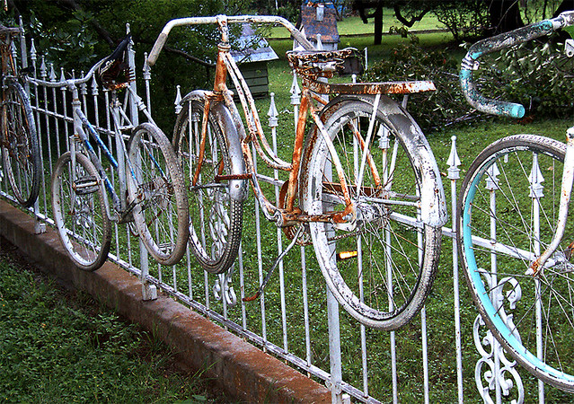 ржавый велосипед